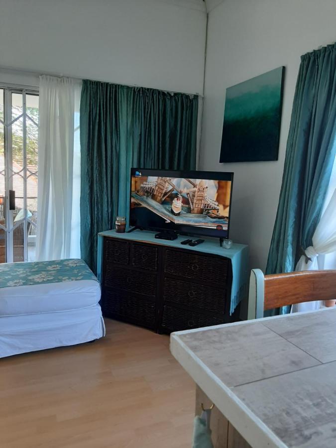 פורט אדוארד Umtamvuna View Cabanas מראה חיצוני תמונה